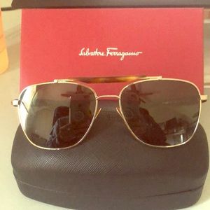 Slightly used Salvatore Ferragamo sunglasses